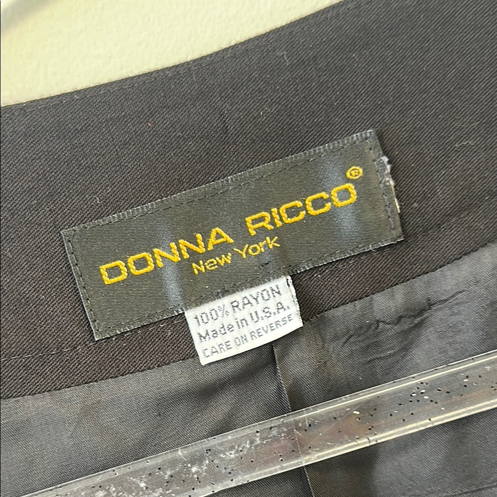 Donna Ricco VTG Sz Large Houndstooth
Midi Dress - Picture 13 of 13